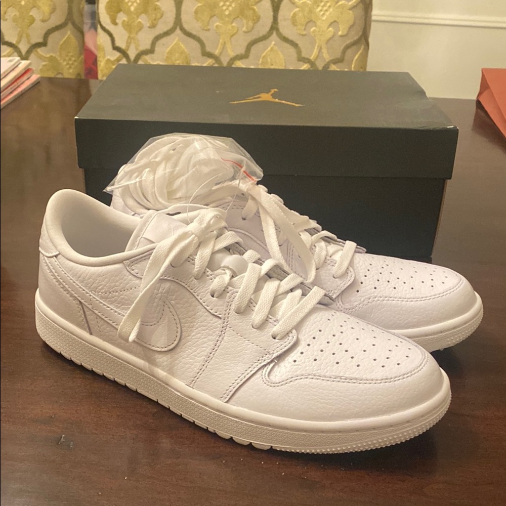 Air Jordan golf shoes